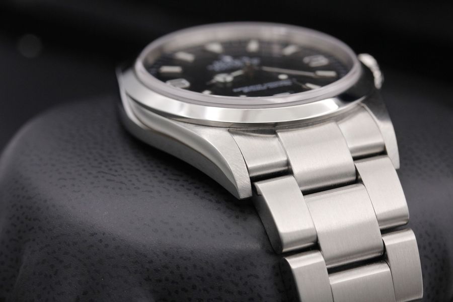 Rolex Explorer 114270